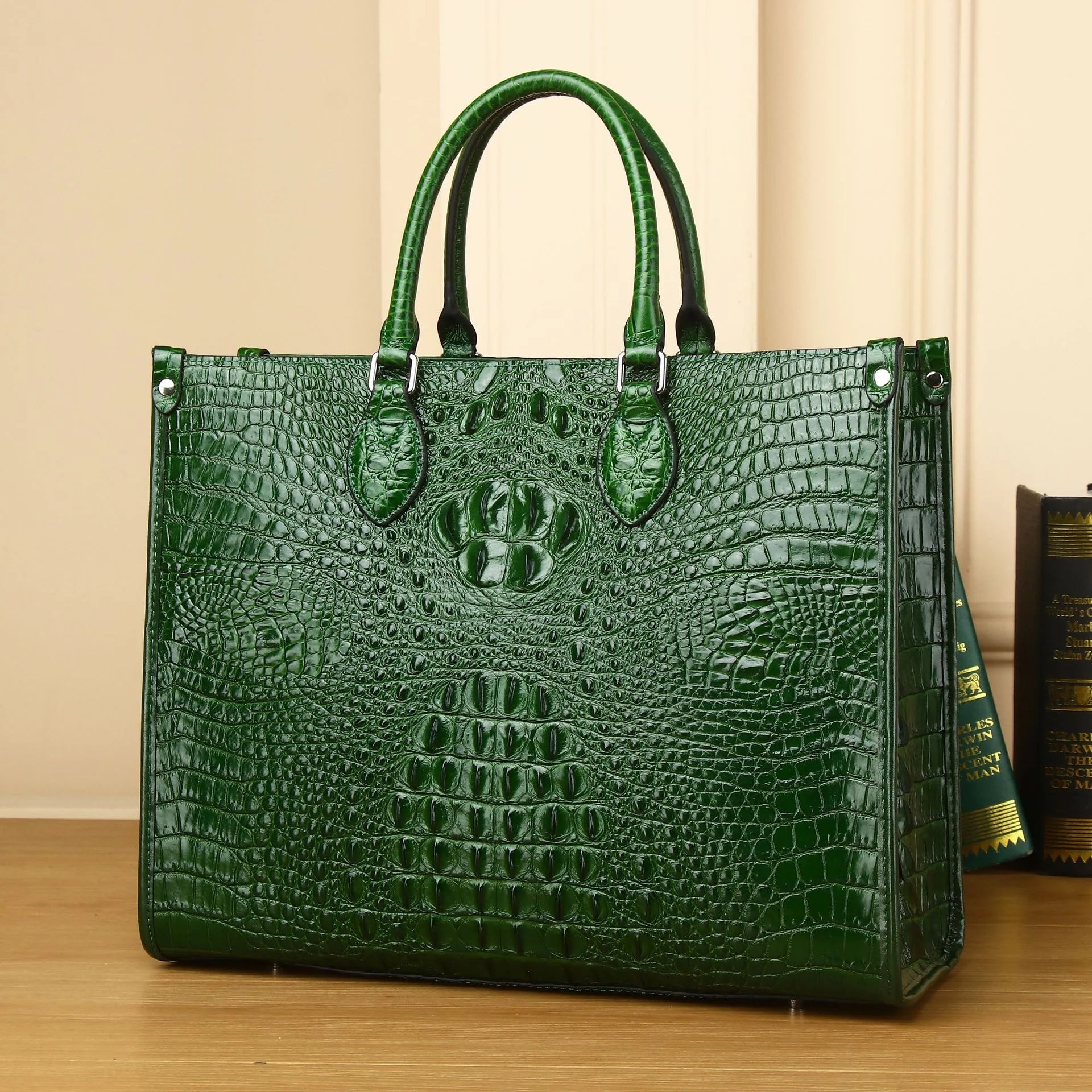 Women's Genuine Cowhide Handbag – Luxury Crocodile Pattern & Modern Design