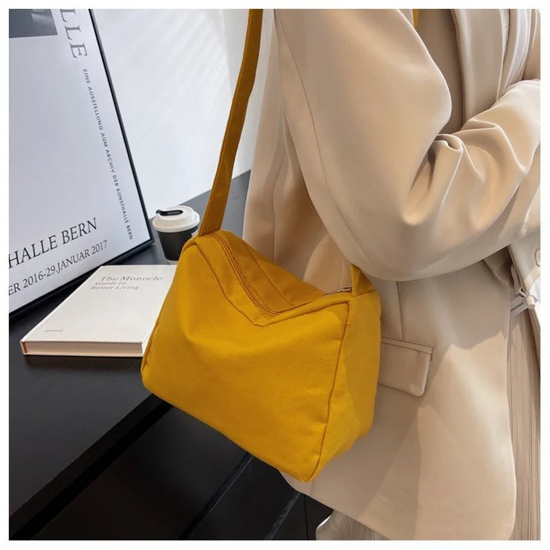 Large-capacity Shoulder Bag Women's Fashion Simple Commuter Messenger Tote Bag